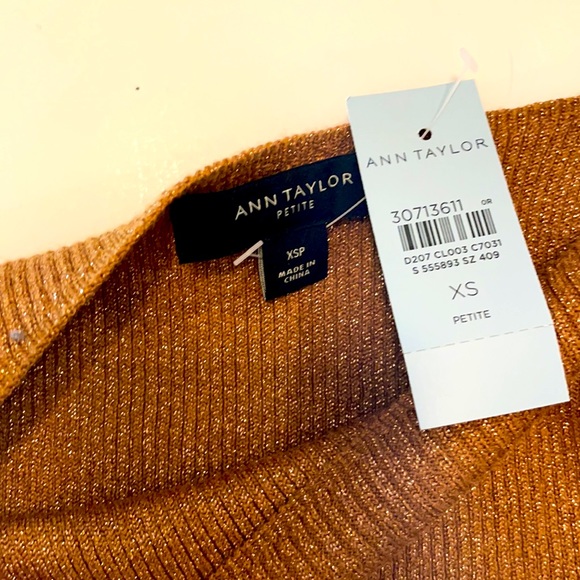 Ann Taylor petite sparkly stretchy top. Great for holidays! NWT. XSP. - Picture 3 of 5